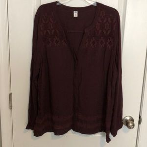 Women’s long sleeve button up shirt